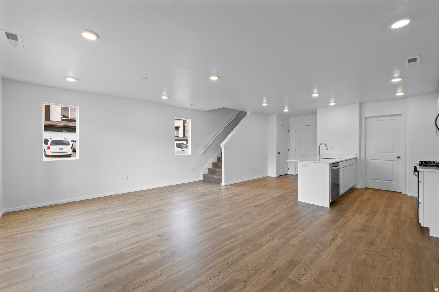 LAVENDER CANYON AT LONG VALLEY - Residential