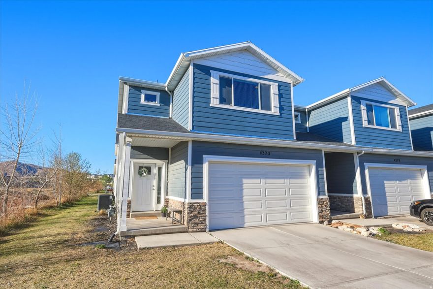 Discover this beautiful 3-bedroom, 2.5-bathroom end-row townhome that offers a rare locational advantage. Perfectly tucked away in a semi-private residential street, yet situated just moments from Pony Express Parkway, it will give owners the best of both worlds. This is the ultimate retreat for those who want a peaceful home life without the long commute. Buyer is advised to verify all information provided.