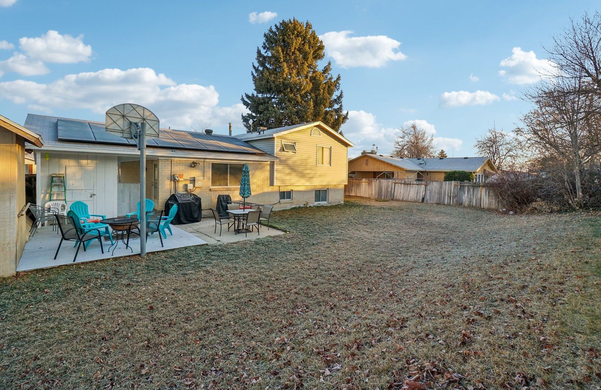 WESTWARD TERRACE - Residential