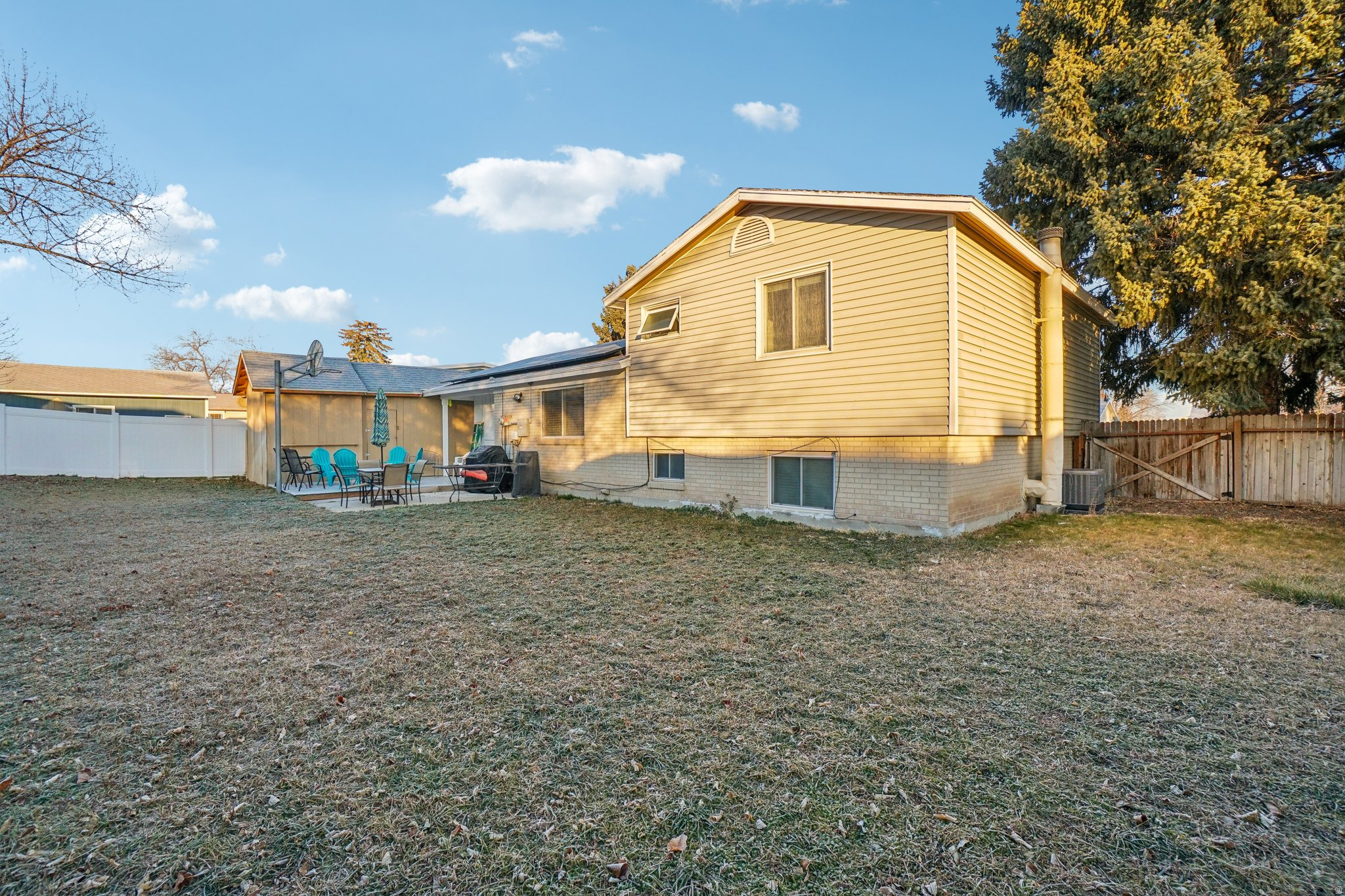 WESTWARD TERRACE - Residential