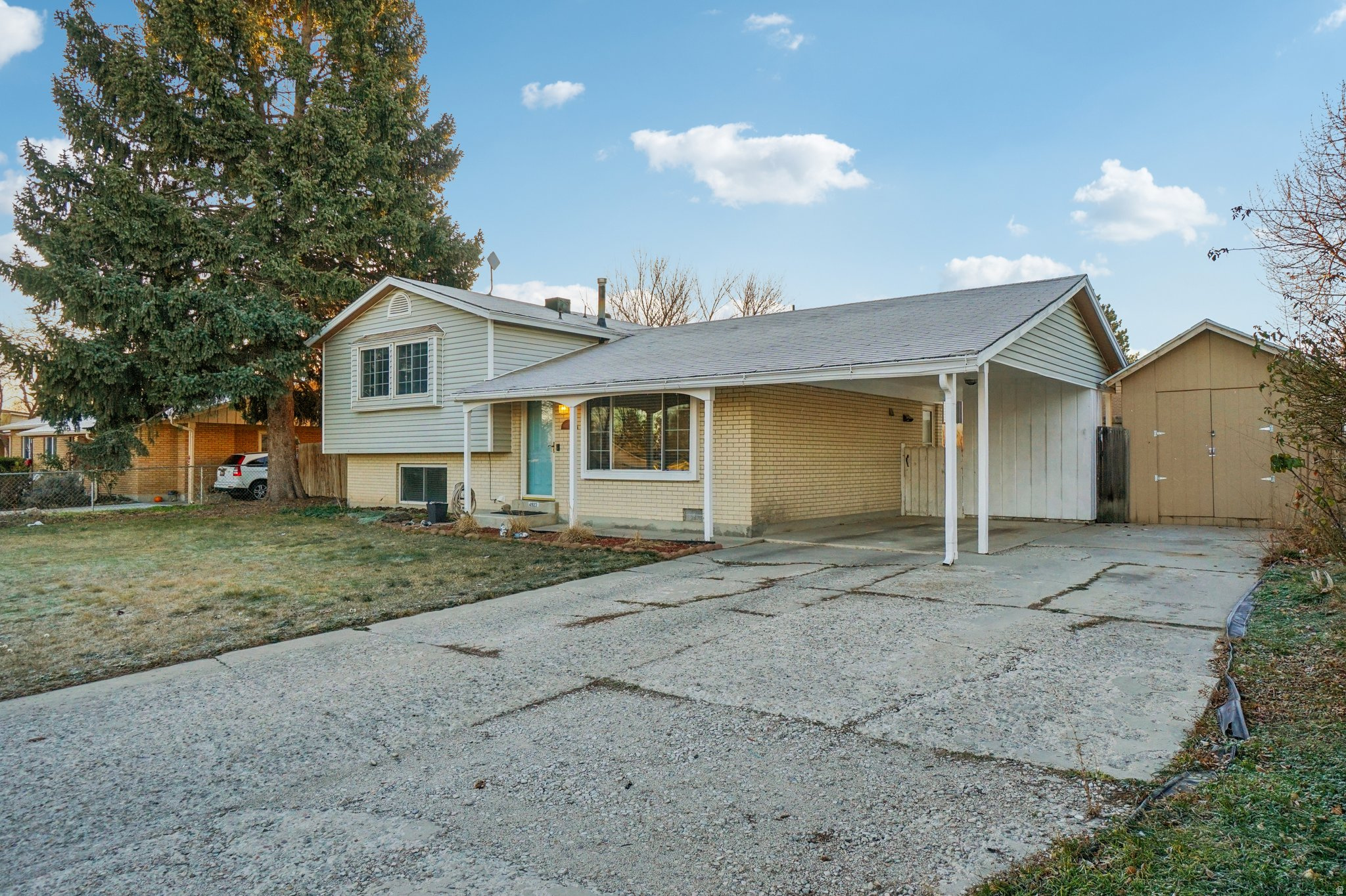 WESTWARD TERRACE - Residential