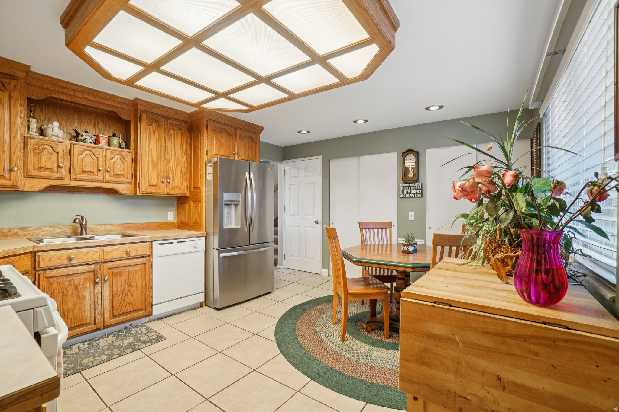 WESTWARD TERRACE - Residential