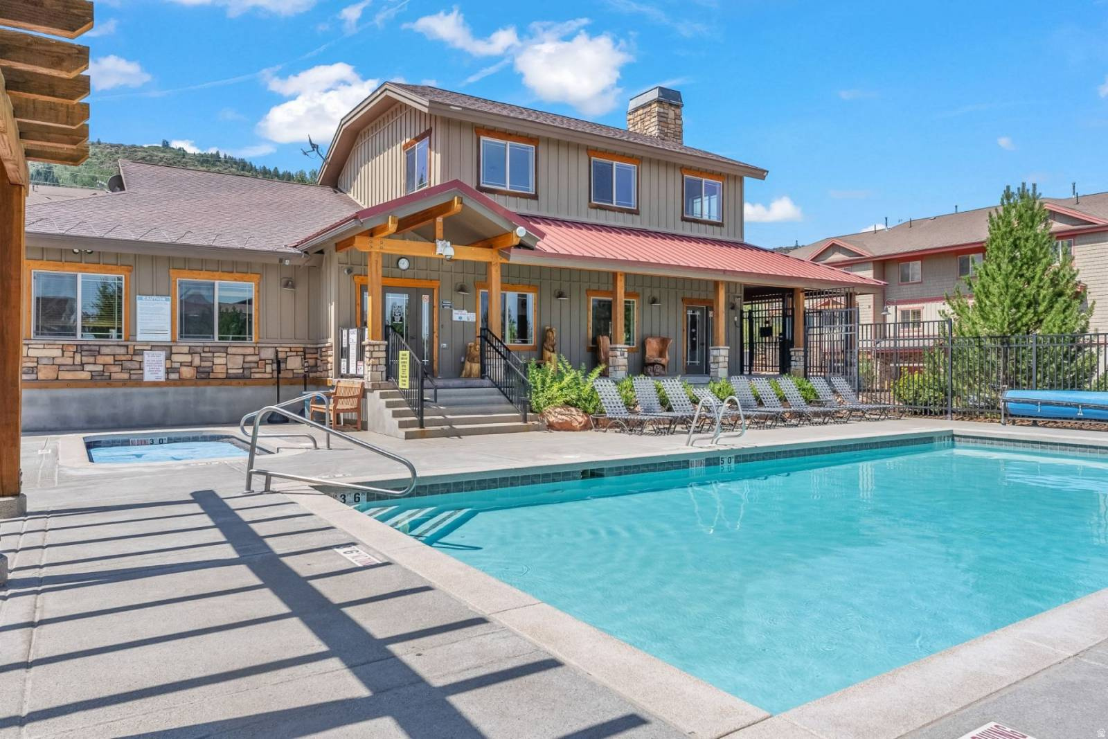 BEAR HOLLOW VILLAGE - Residential