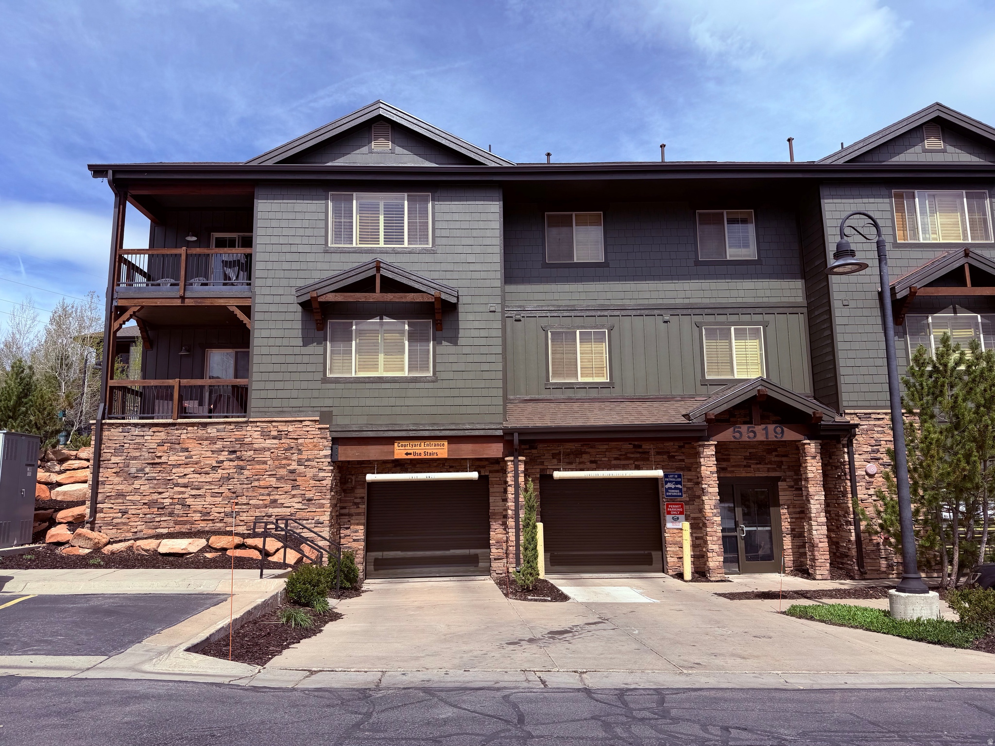 BEAR HOLLOW VILLAGE - Residential