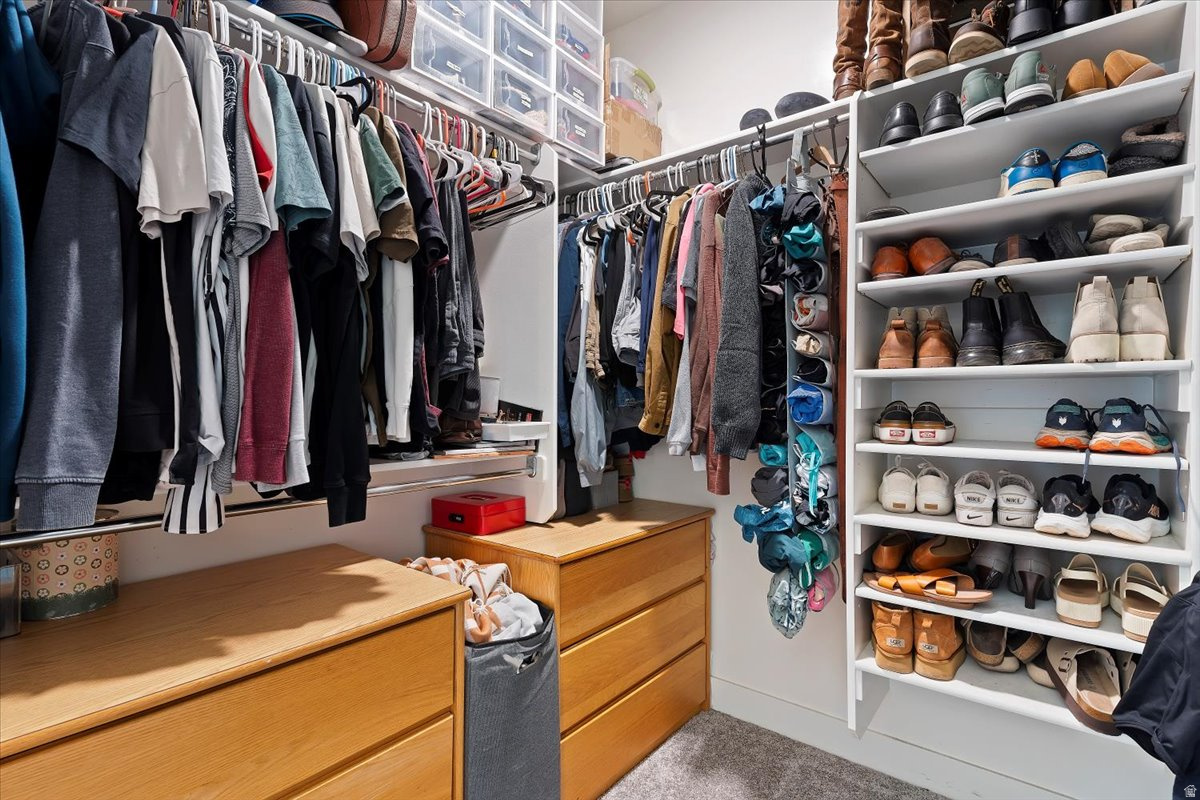 SUNSET MEADOWS - Residential