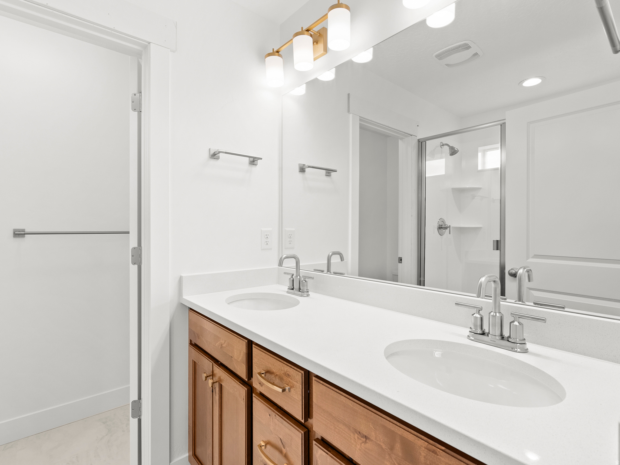 MOONLIGHT VILLAGE - Residential