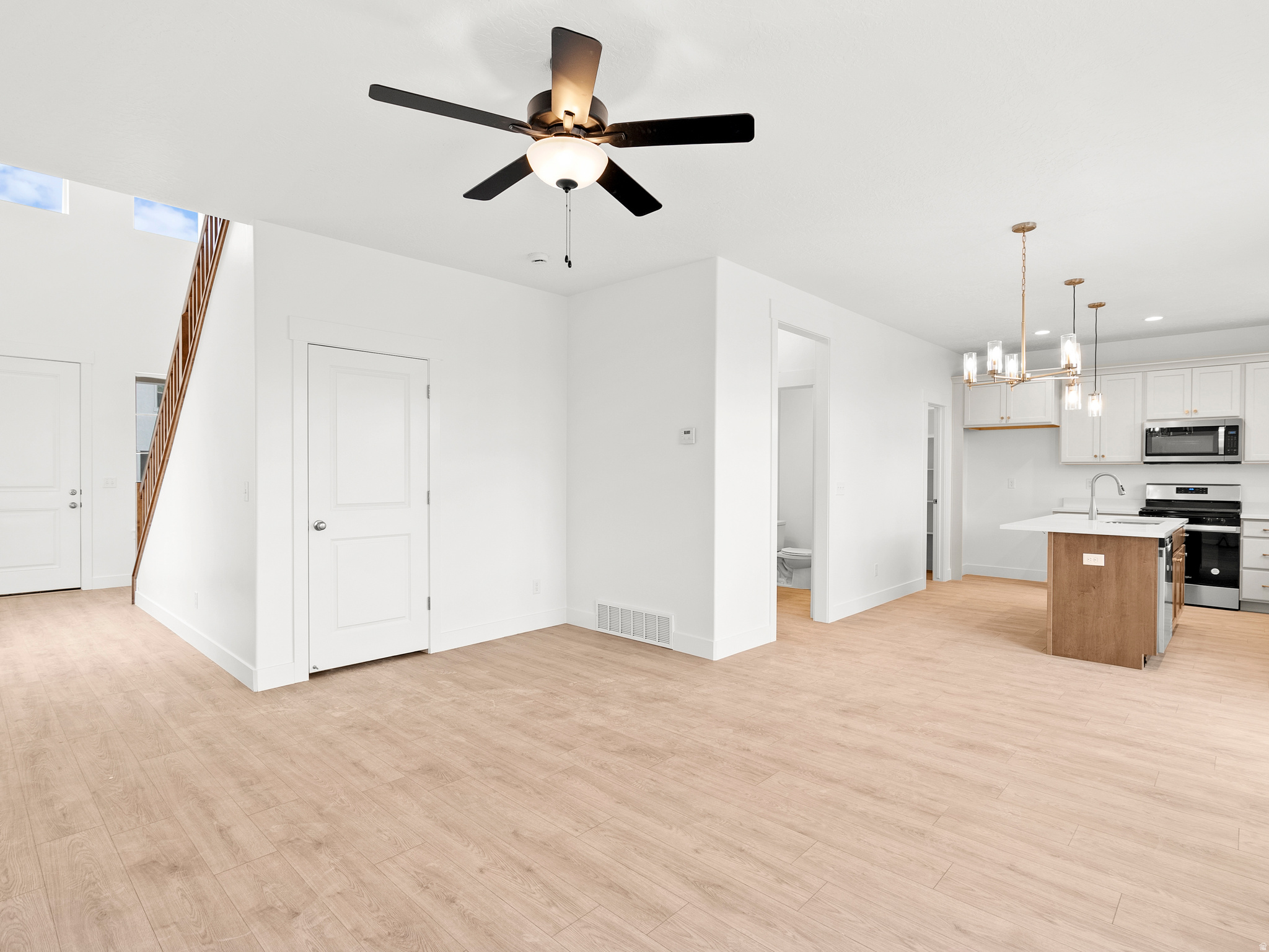 MOONLIGHT VILLAGE - Residential