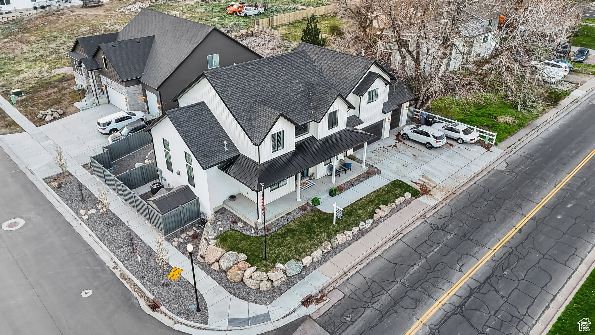 NORTH COTTONWOOD - Residential