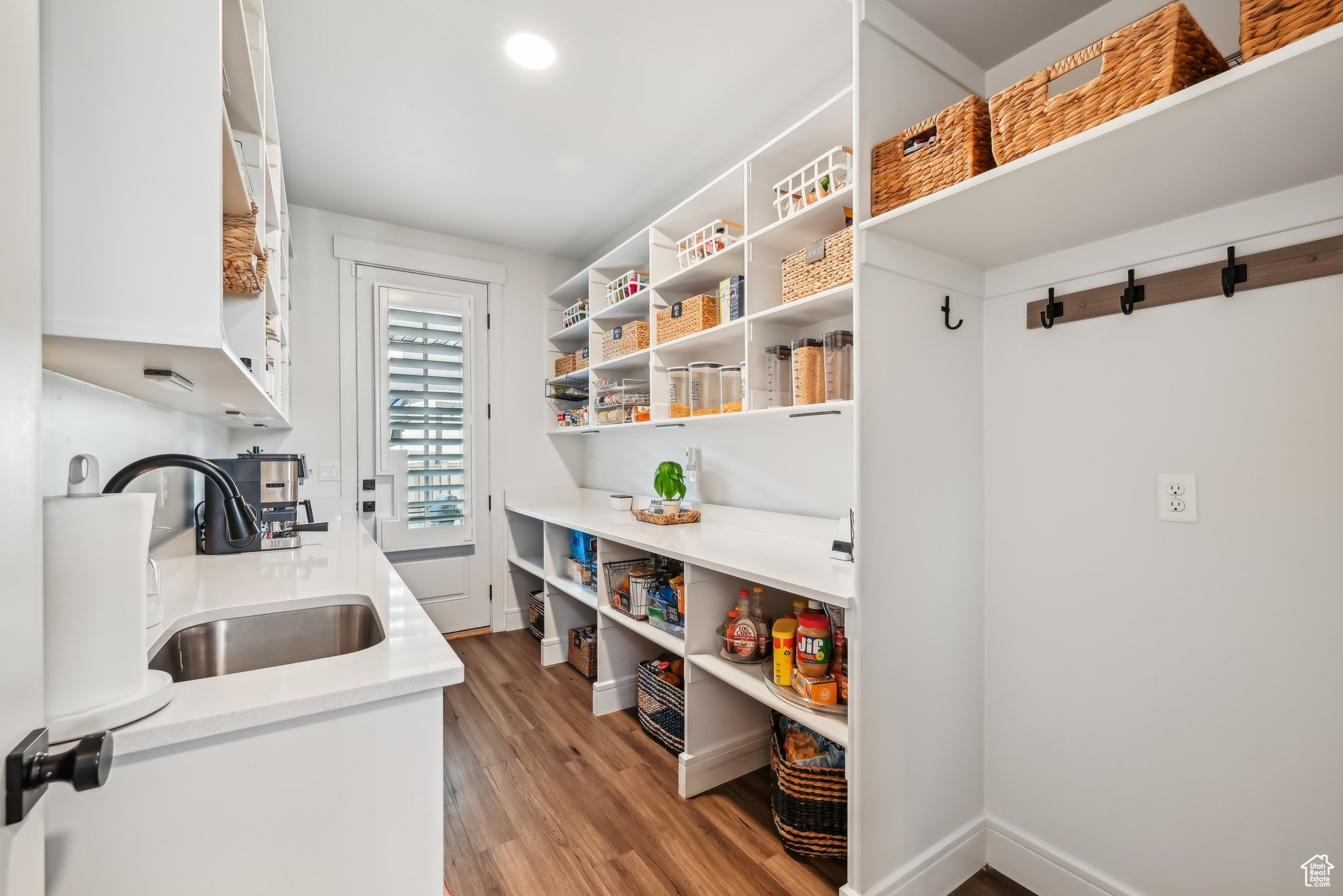 NORTH COTTONWOOD - Residential