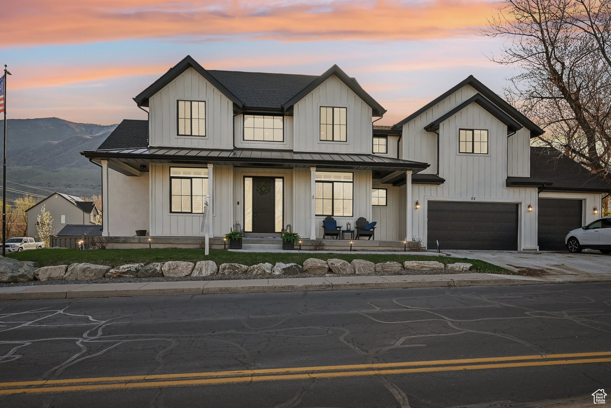 NORTH COTTONWOOD - Residential