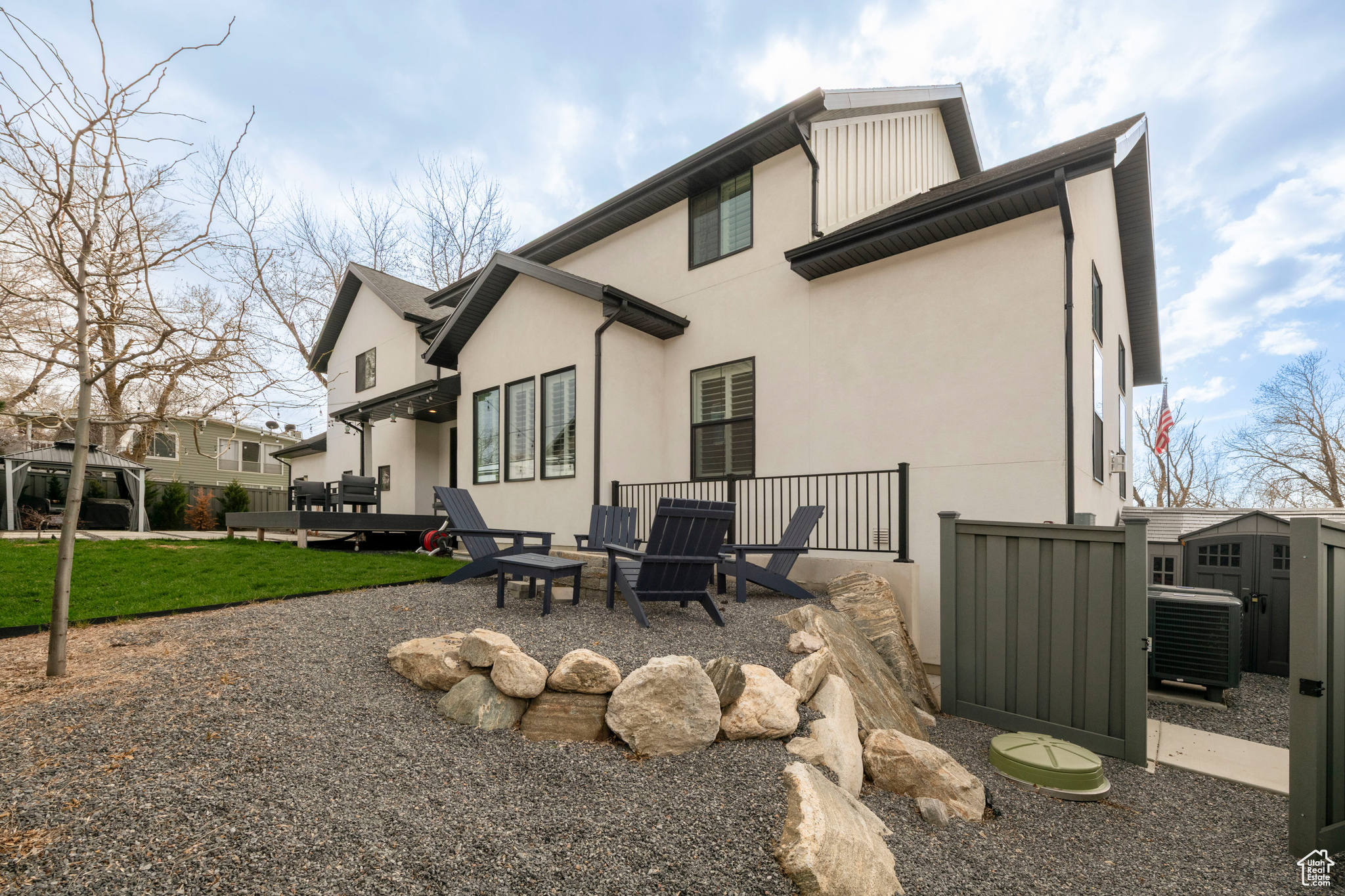 NORTH COTTONWOOD - Residential