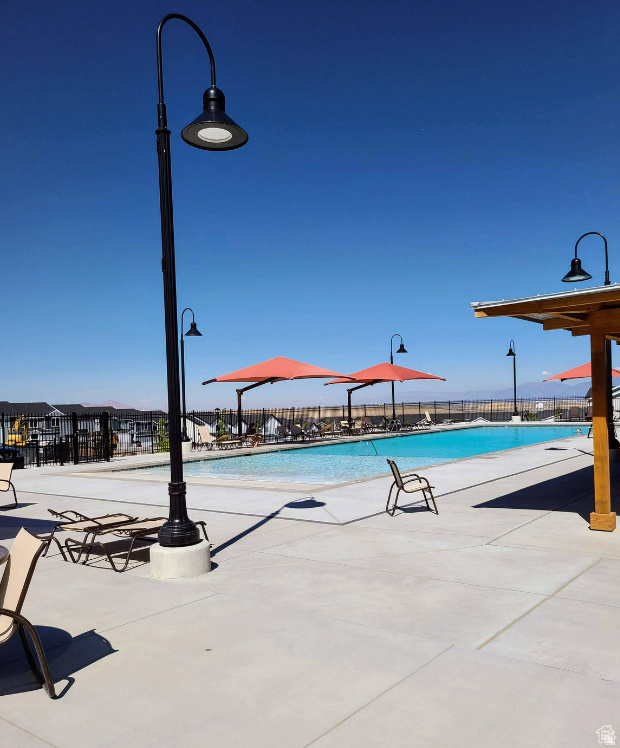 GATEWAY TO LITTLE VALLEY - Residential