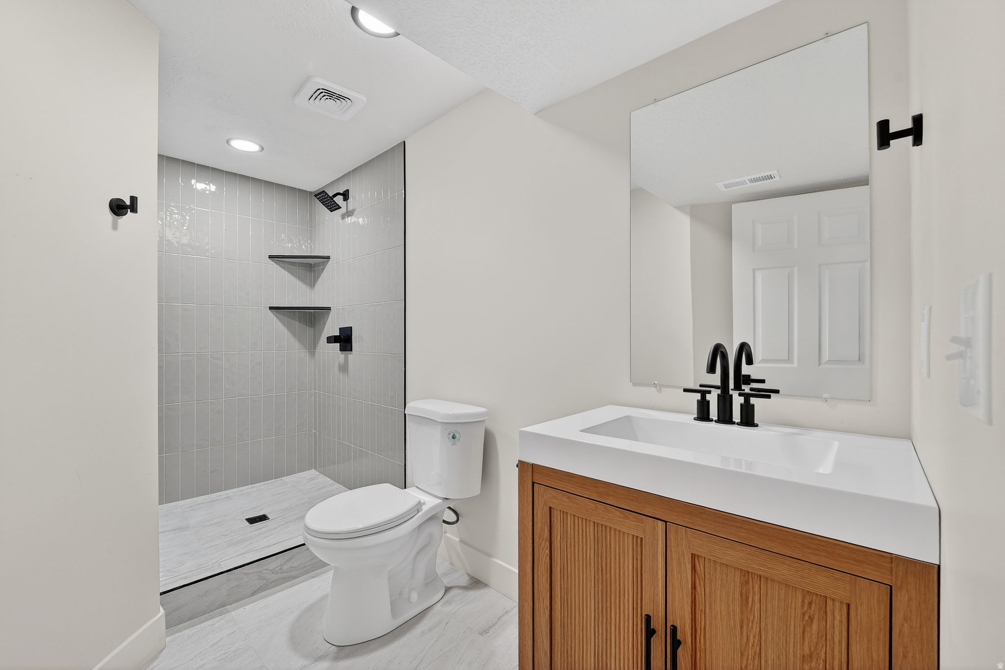 ENCHANTED VILLAGE - Residential