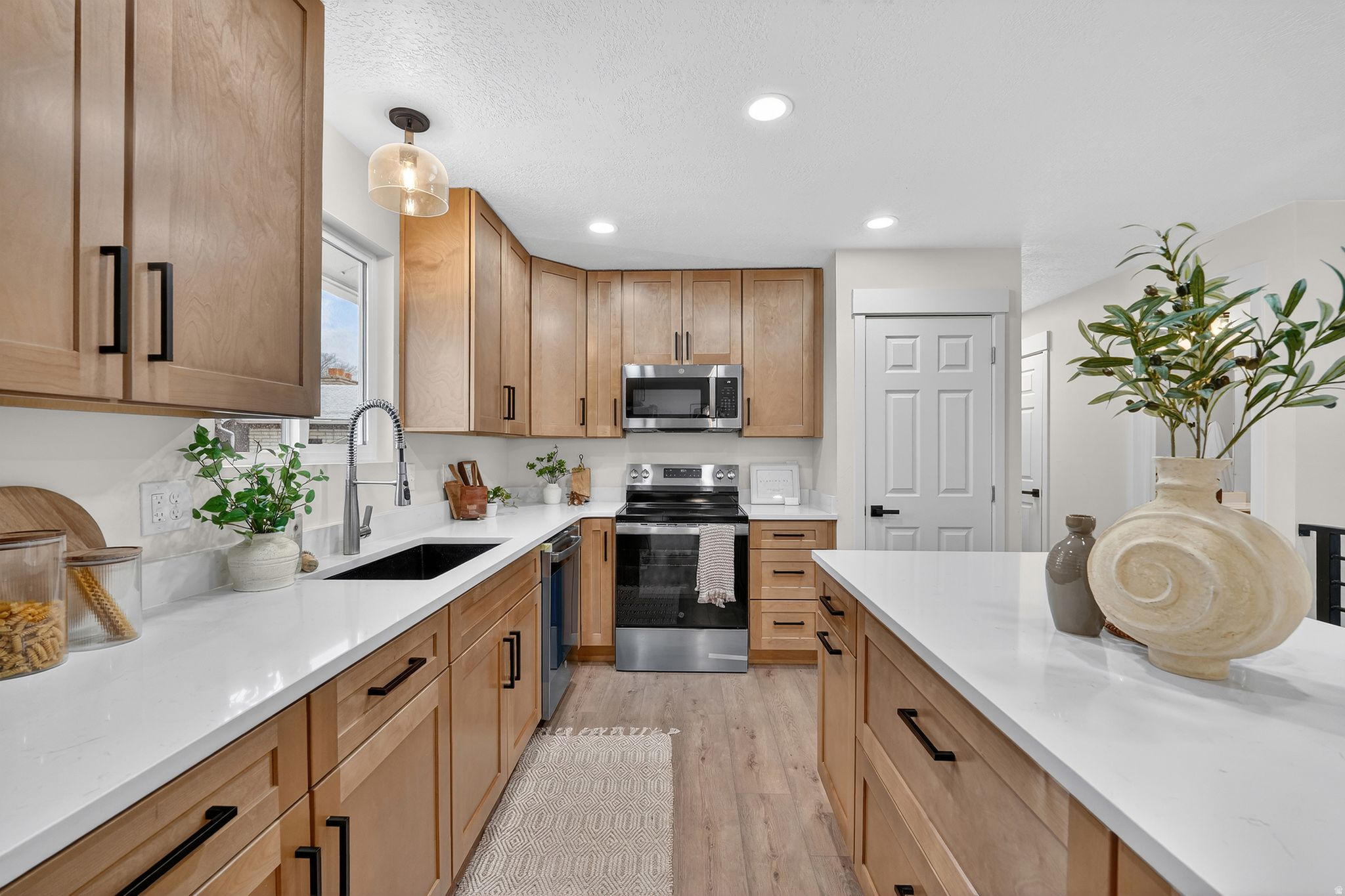 ENCHANTED VILLAGE - Residential