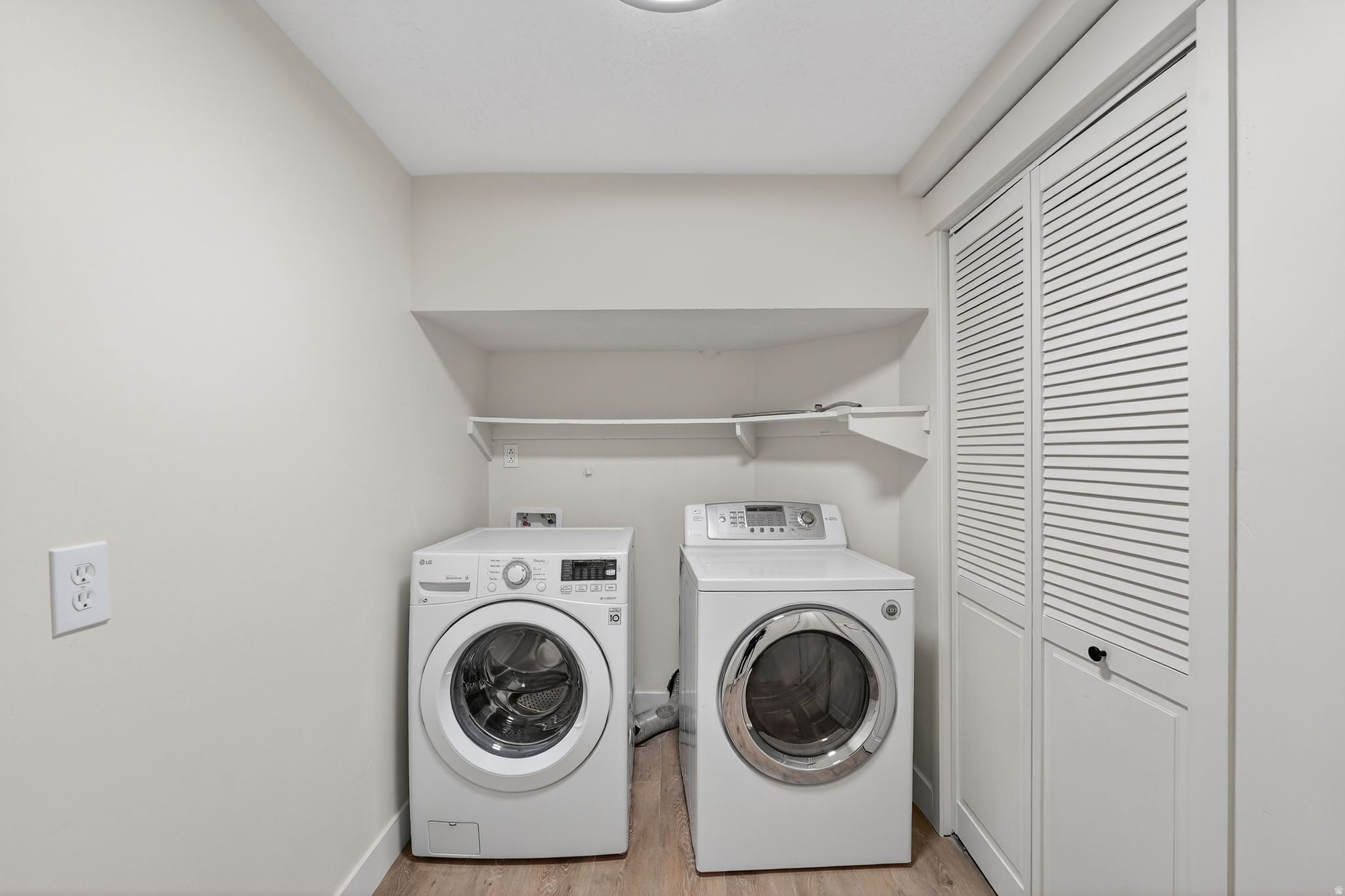 ENCHANTED VILLAGE - Residential