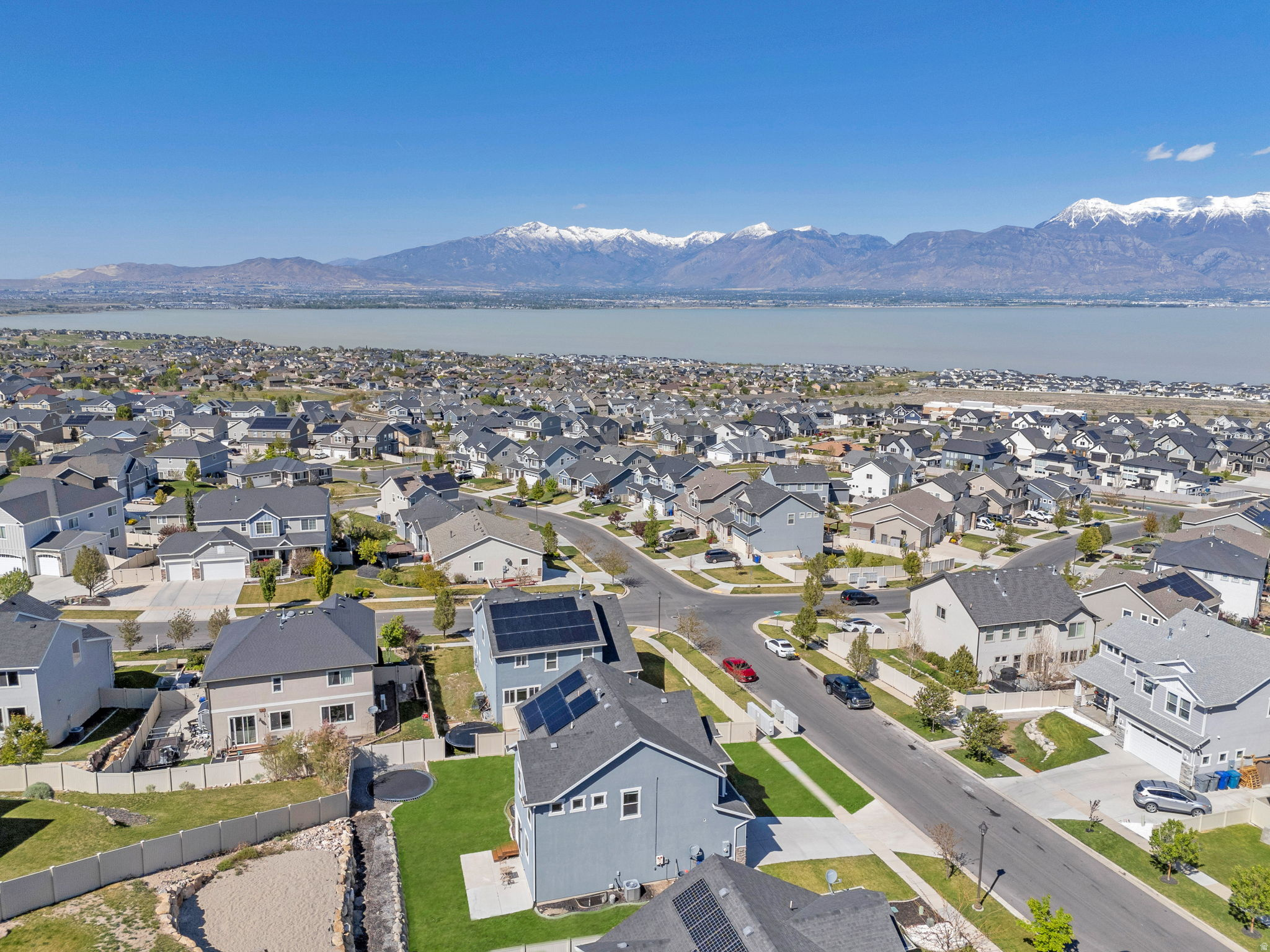 THE VILLAGE OF FOX H - Residential