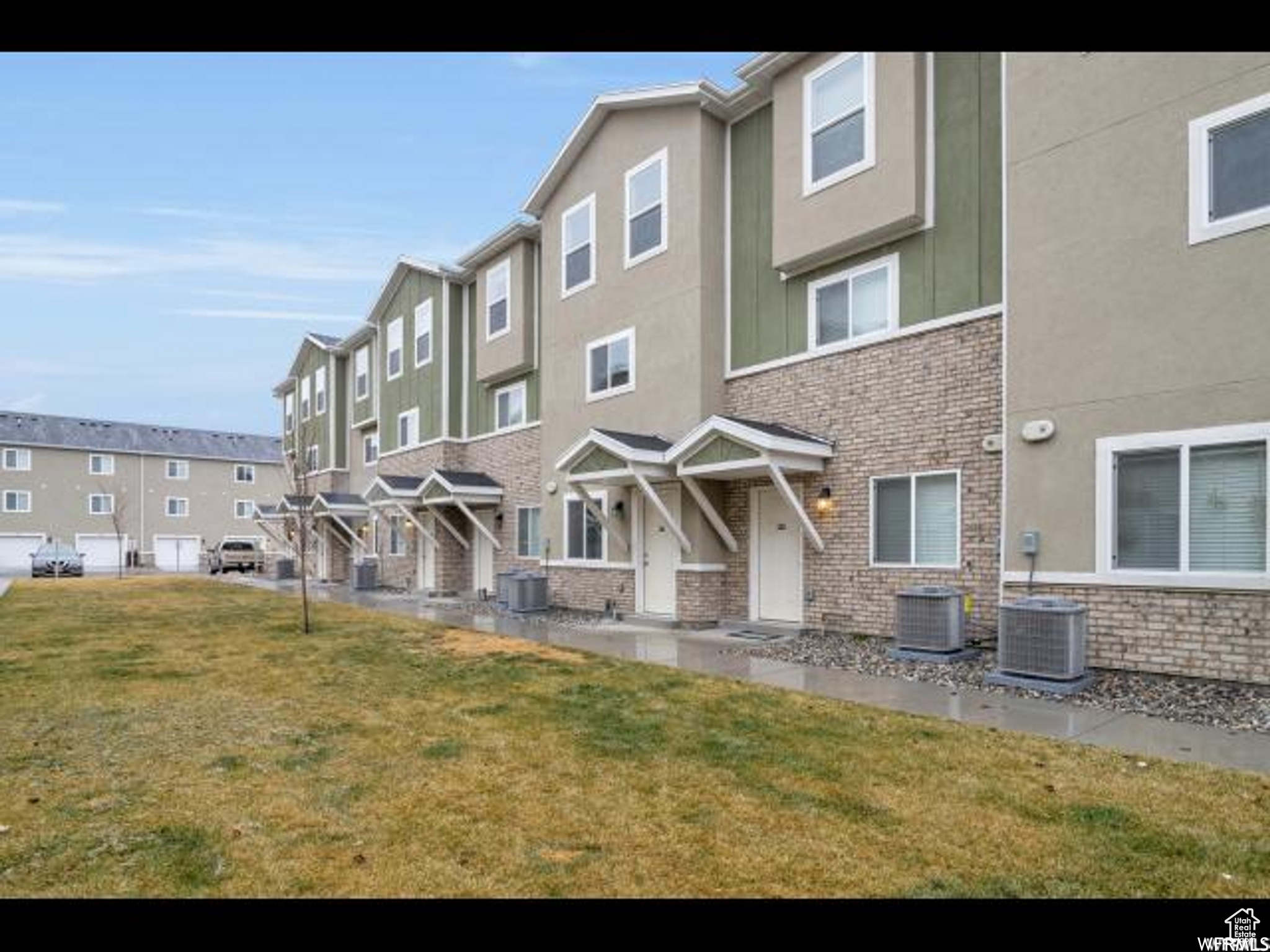 PLAT A AT THE LOCHS - Residential Income