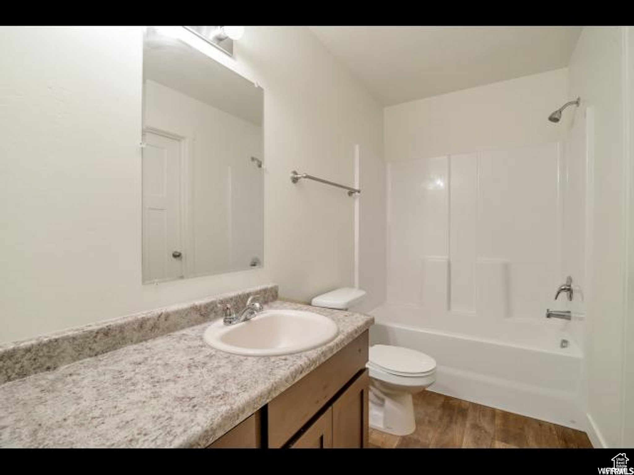 PLAT A AT THE LOCHS - Residential Income