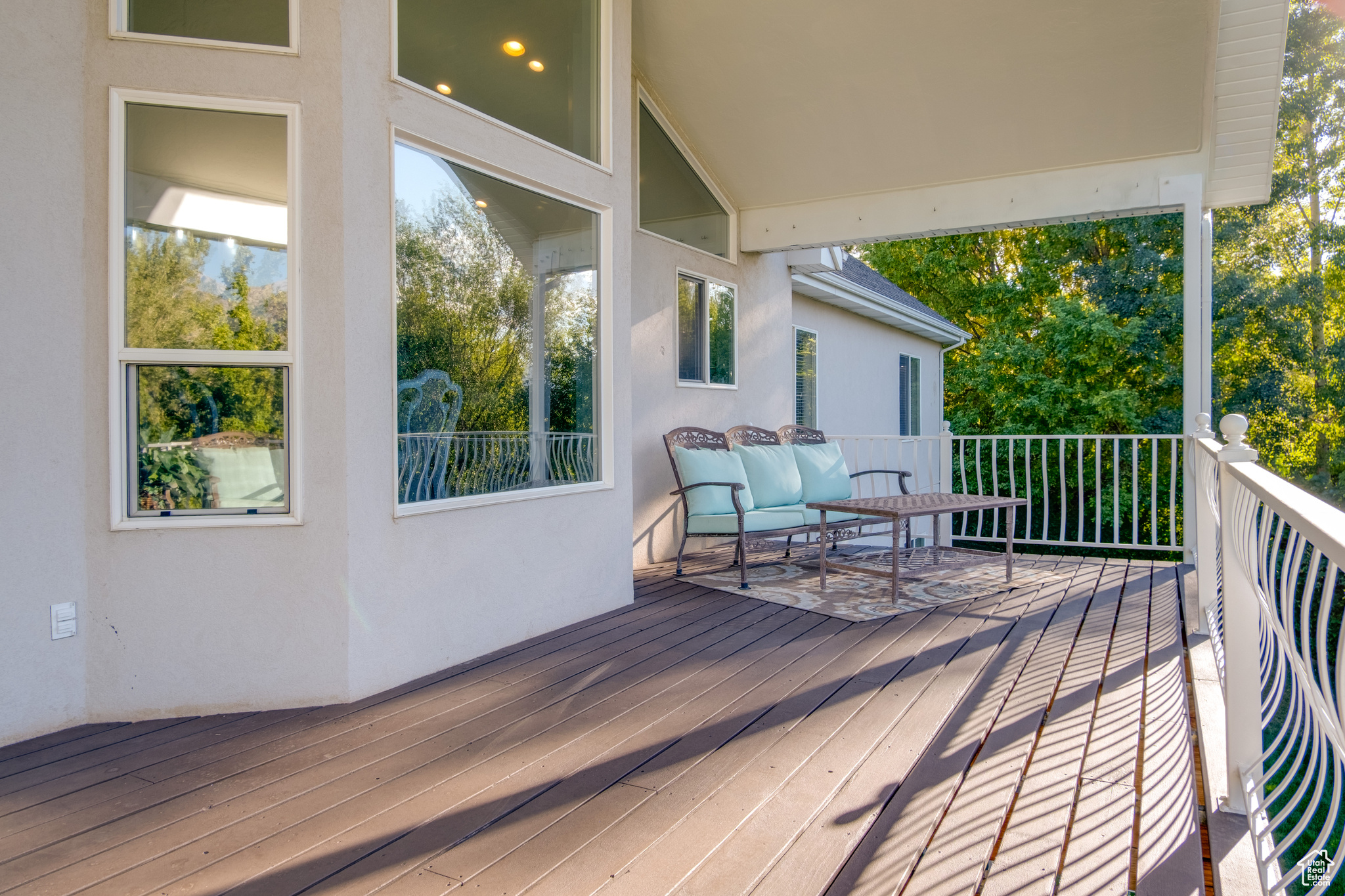 SOUTH POINTE - Residential