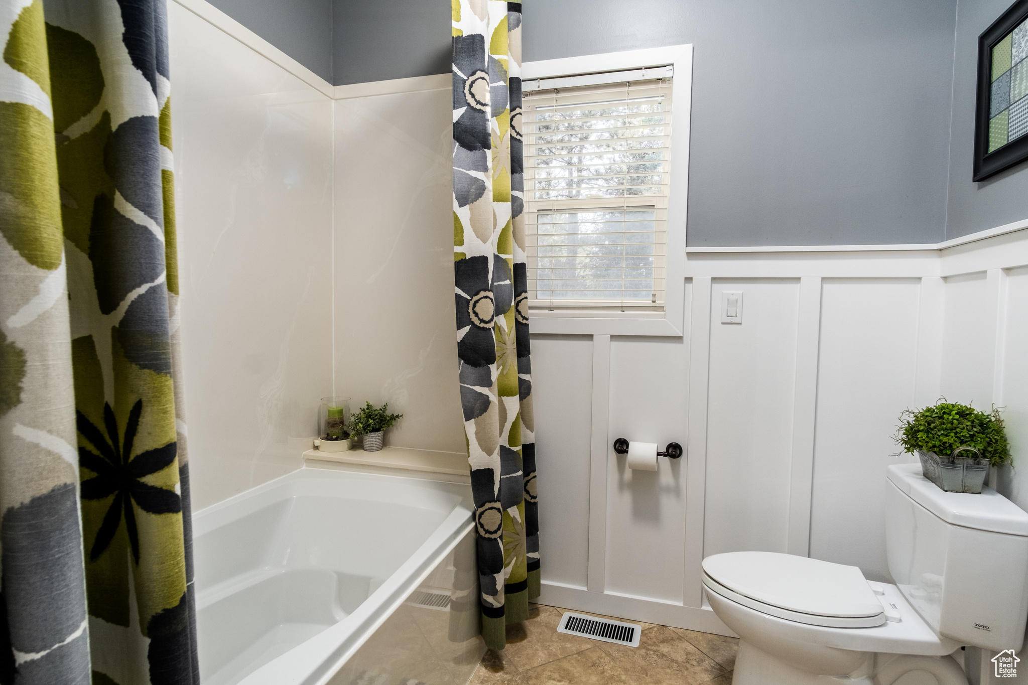 SOUTH POINTE - Residential