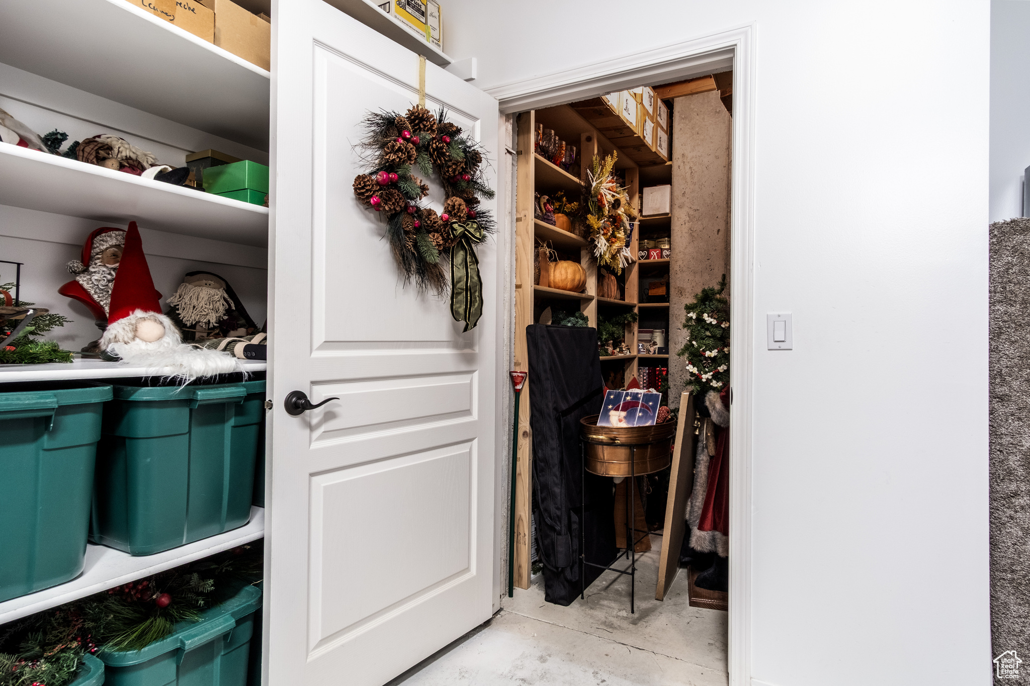 SOUTH POINTE - Residential