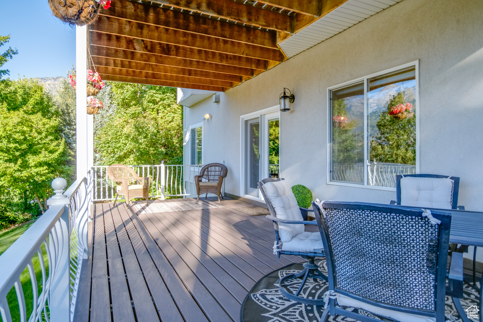 SOUTH POINTE - Residential