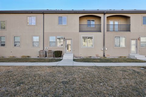 Tiny photo for 625 N 220 E, Salem, UT 84653 (MLS # 2135269)
