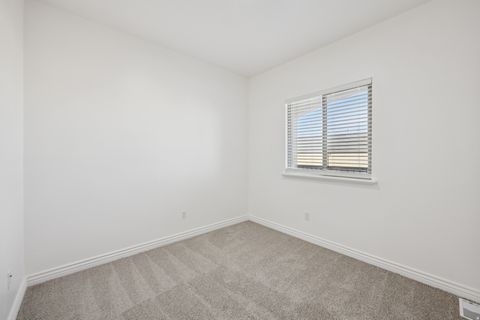Tiny photo for 625 N 220 E, Salem, UT 84653 (MLS # 2135269)