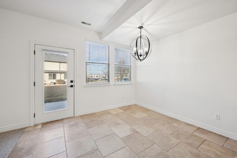 Tiny photo for 625 N 220 E, Salem, UT 84653 (MLS # 2135269)