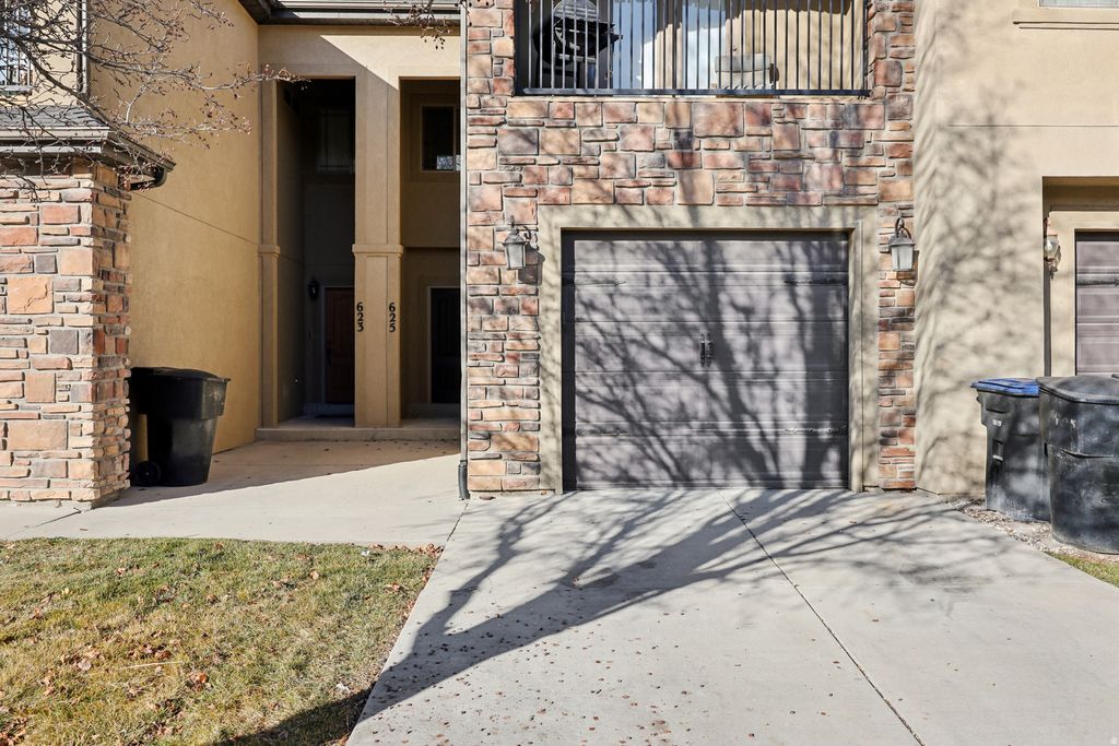 Photo of 625 N 220 E, Salem, UT 84653 (MLS # 2135269)