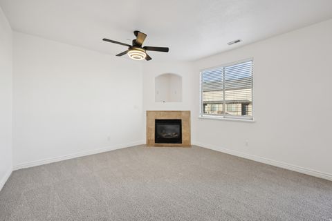 Tiny photo for 625 N 220 E, Salem, UT 84653 (MLS # 2135269)