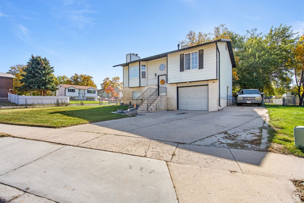Photo of 2907 W 5775 S, Roy, UT 84067 (MLS # 2119676)