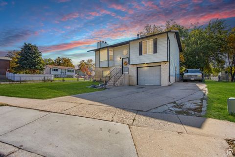 Tiny photo for 2907 W 5775 S, Roy, UT 84067 (MLS # 2119676)