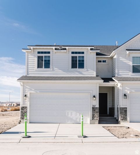 Photo of 357 E 1480 N #40, Salem, UT 84653 (MLS # 2115477)