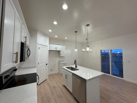 Tiny photo for 357 E 1480 N #40, Salem, UT 84653 (MLS # 2115477)