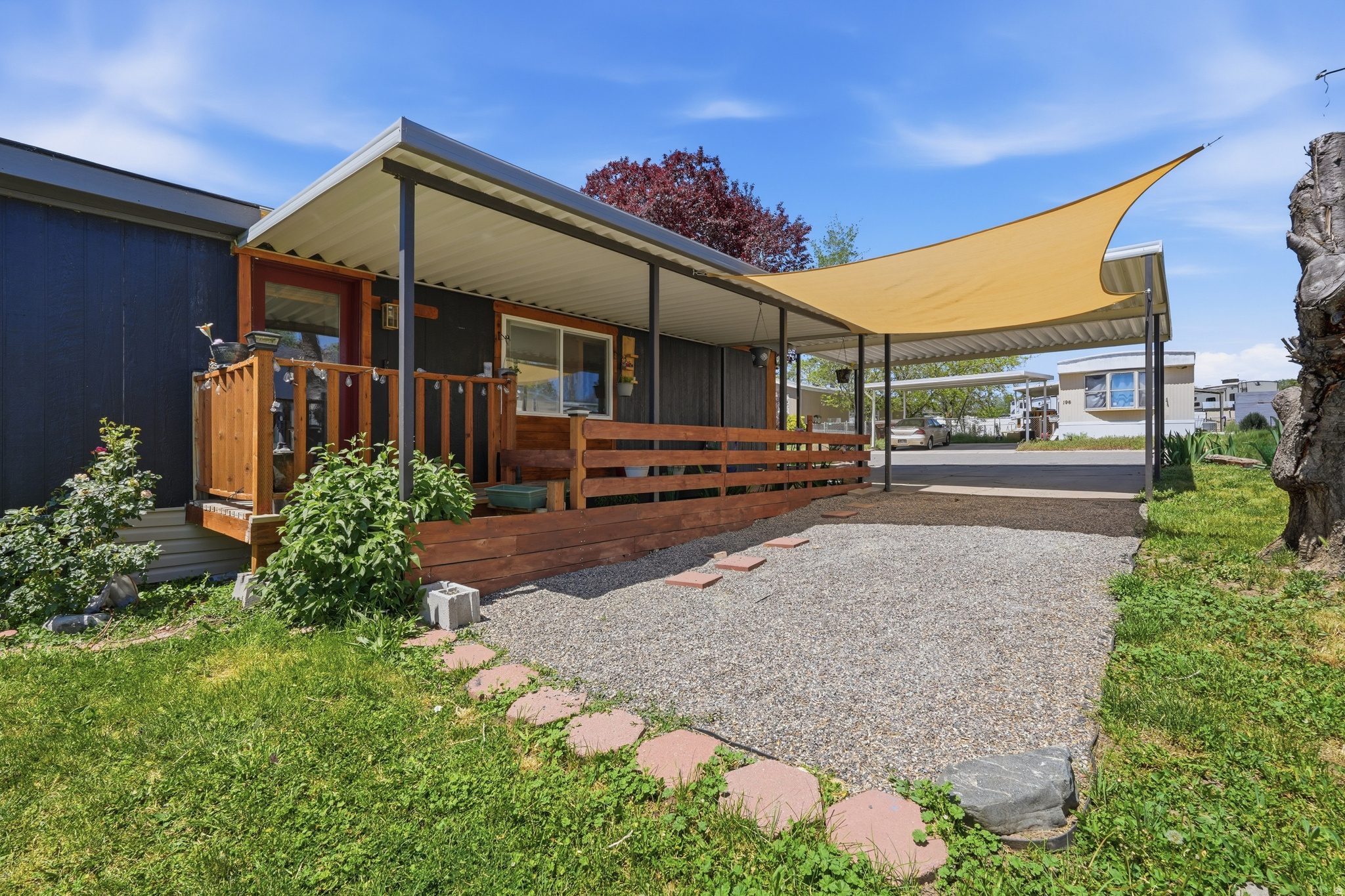 LAKEVIEW ESTATES - Residential