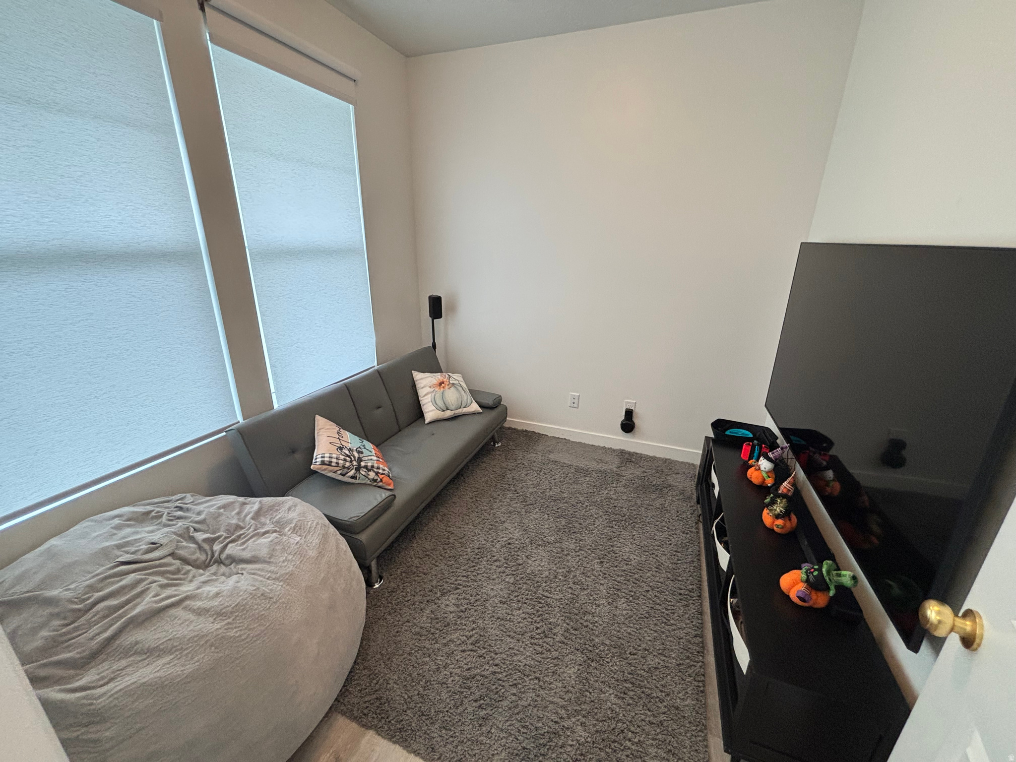 SHORELINE WEST - Residential