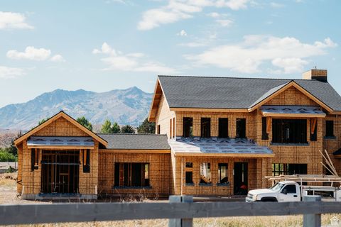 Tiny photo for 441 S 7900 E, Huntsville, UT 84317 (MLS # 2117681)