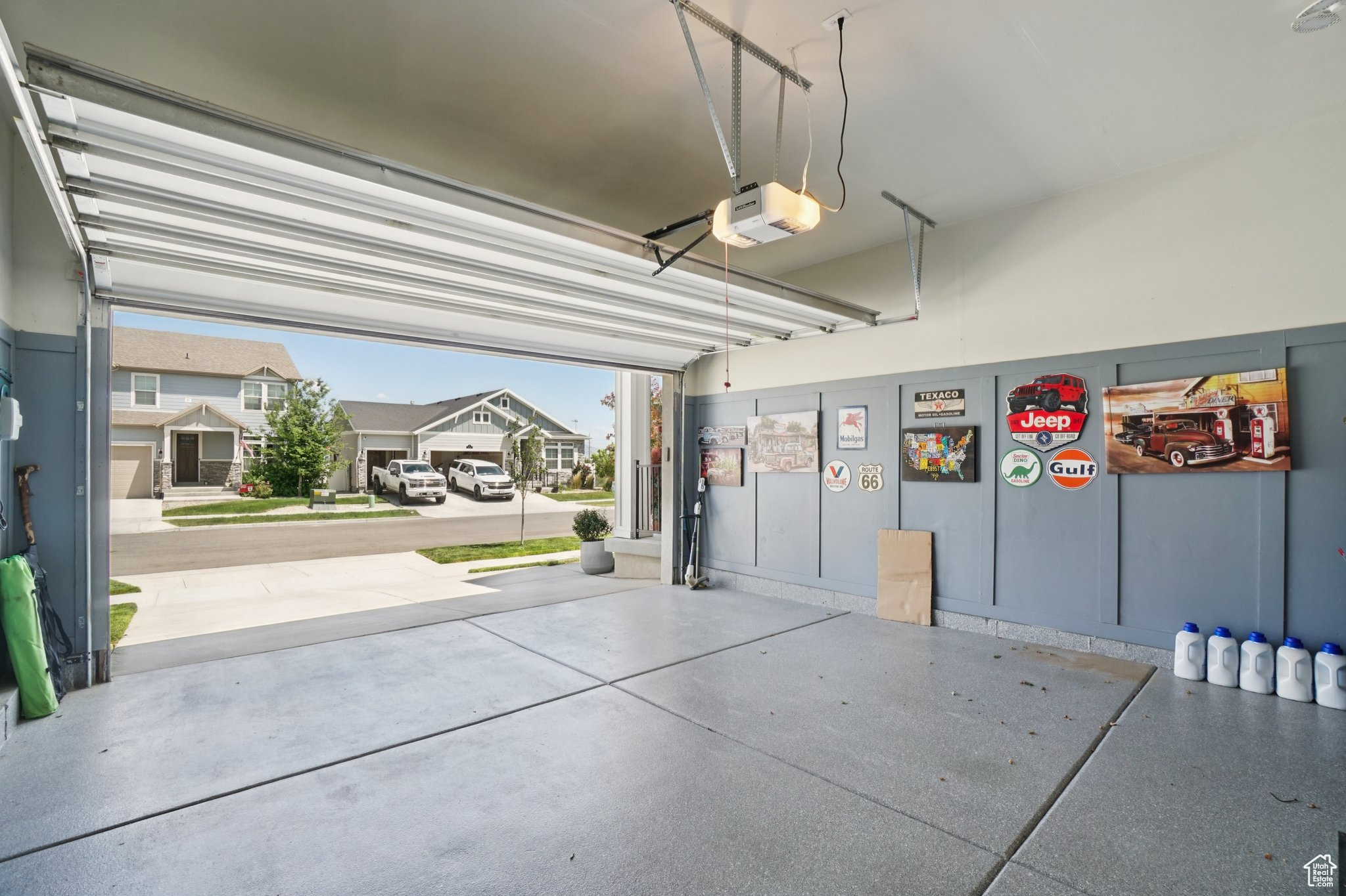 WANDER - Residential