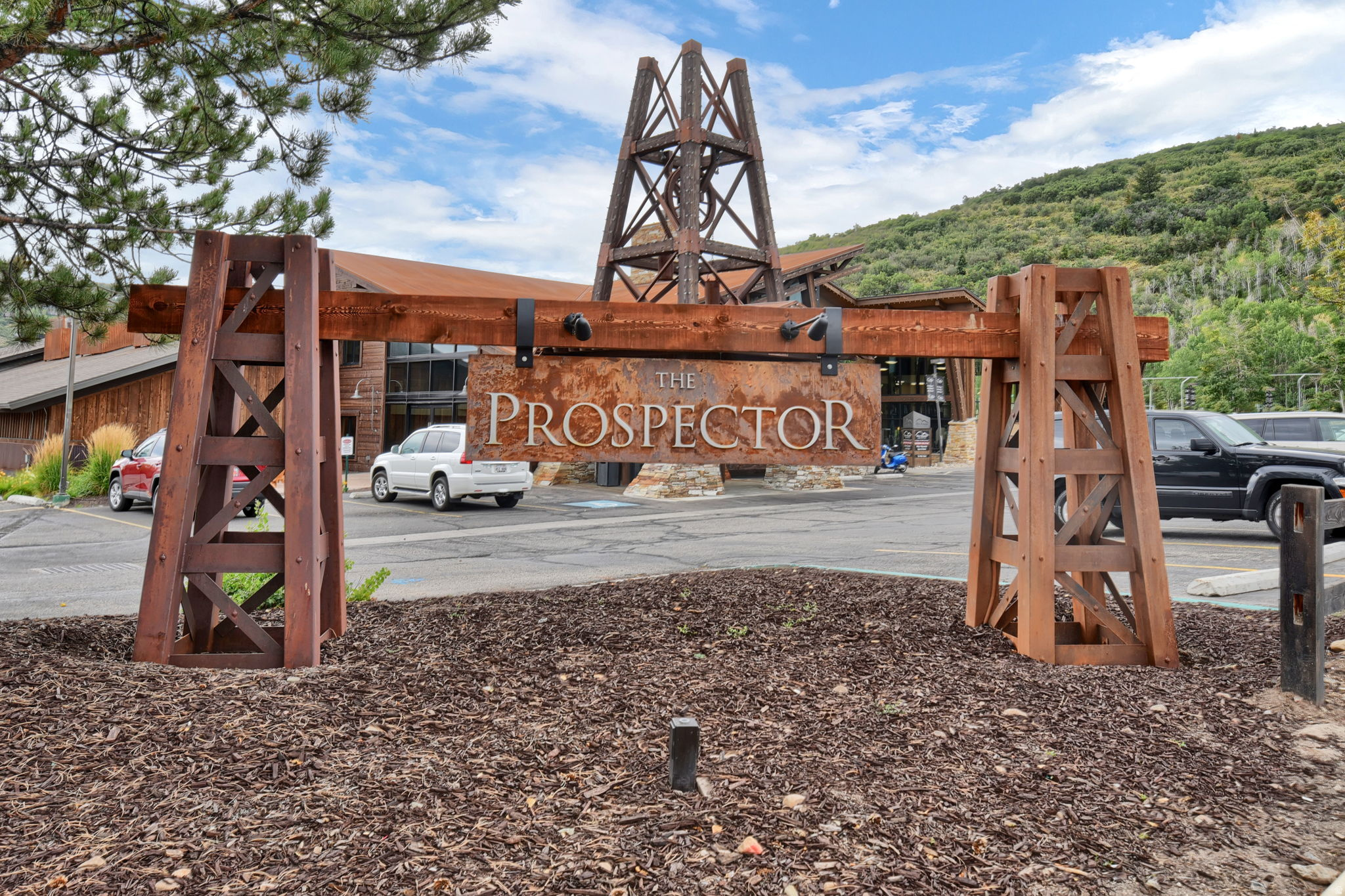 PROSPECTOR SQUARE CONDOMINIUMS - Residential