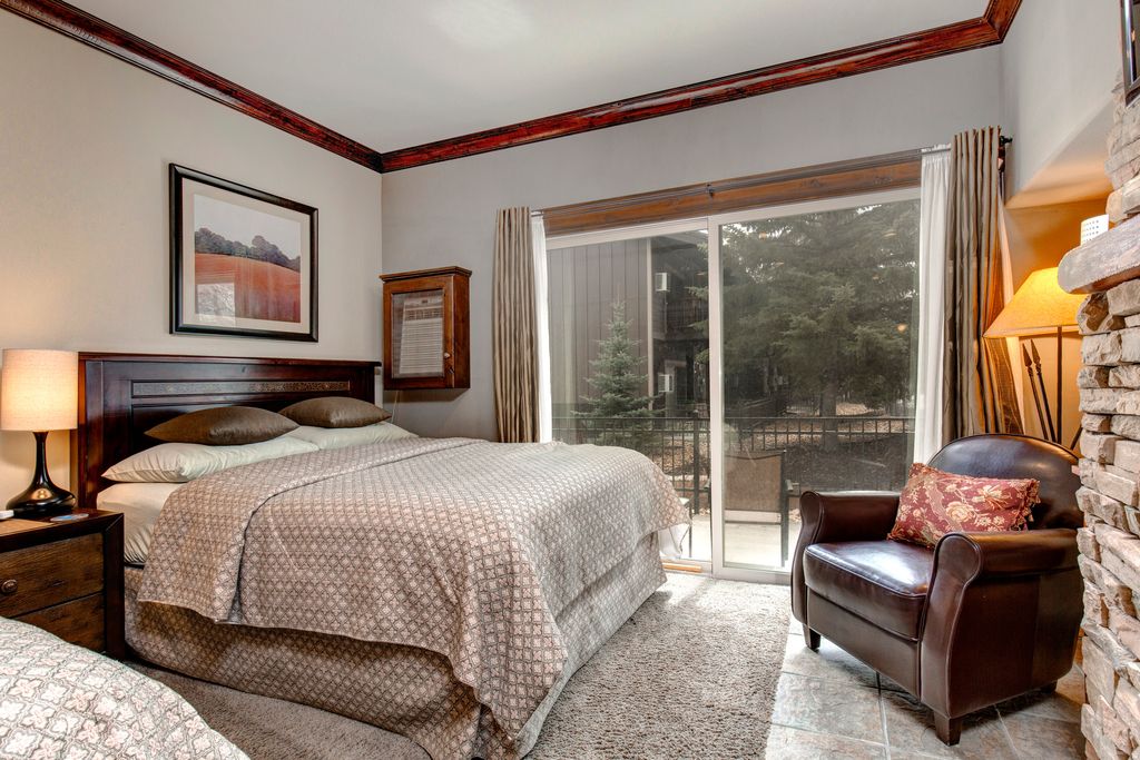 Photo of 2245 SIDEWINDER DR #508, Park City, UT 84060 (MLS # 2141172)