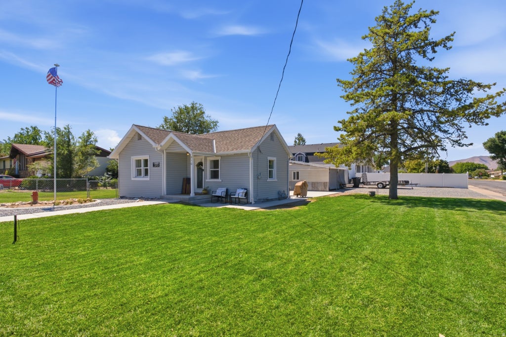 Photo of 510 S 600 E, Payson, UT 84651 (MLS # 2180546)