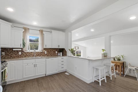 Tiny photo for 510 S 600 E, Payson, UT 84651 (MLS # 2180546)