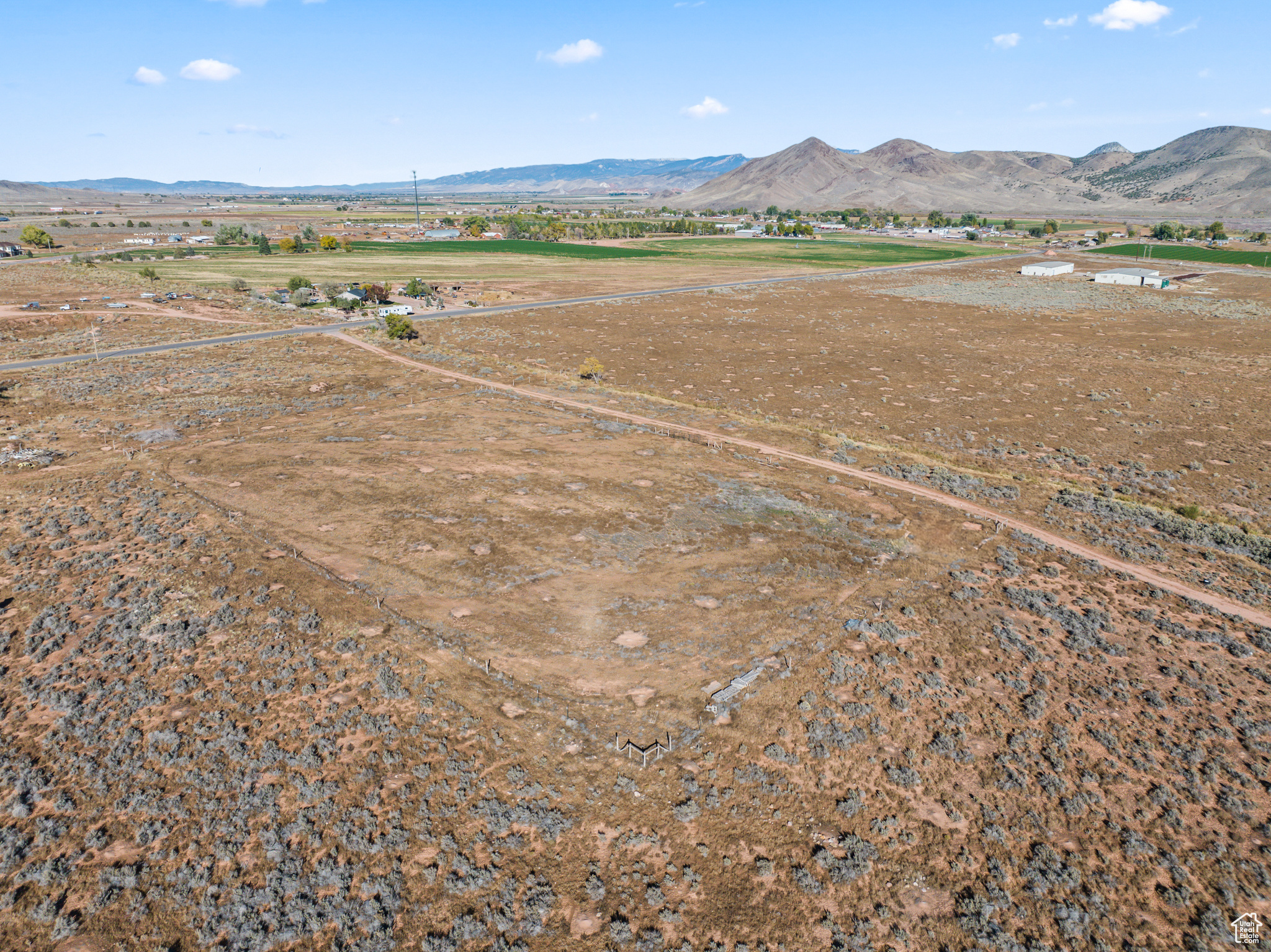 Land, Sigurd, Utah image 11