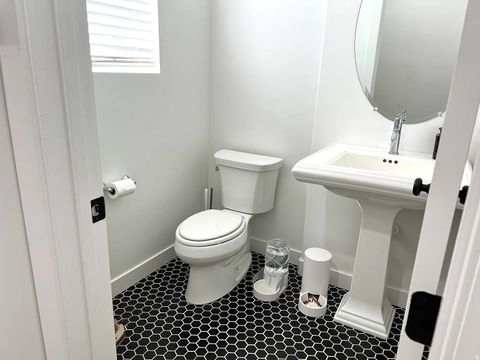 Tiny photo for 862 W 2750 N, Lehi, UT 84043 (MLS # 2128818)