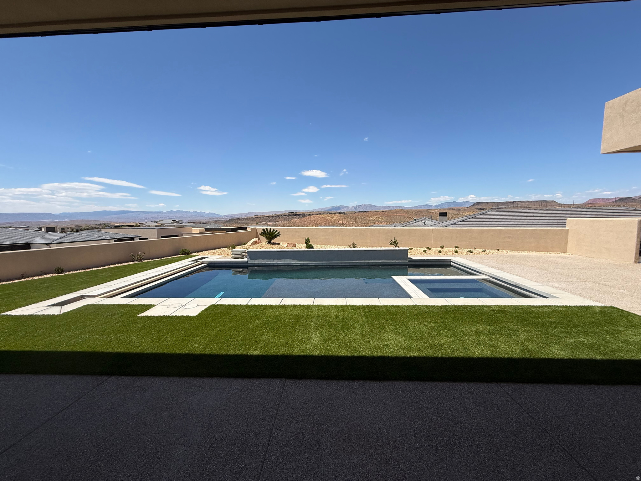WESTGATE HILLS - Residential