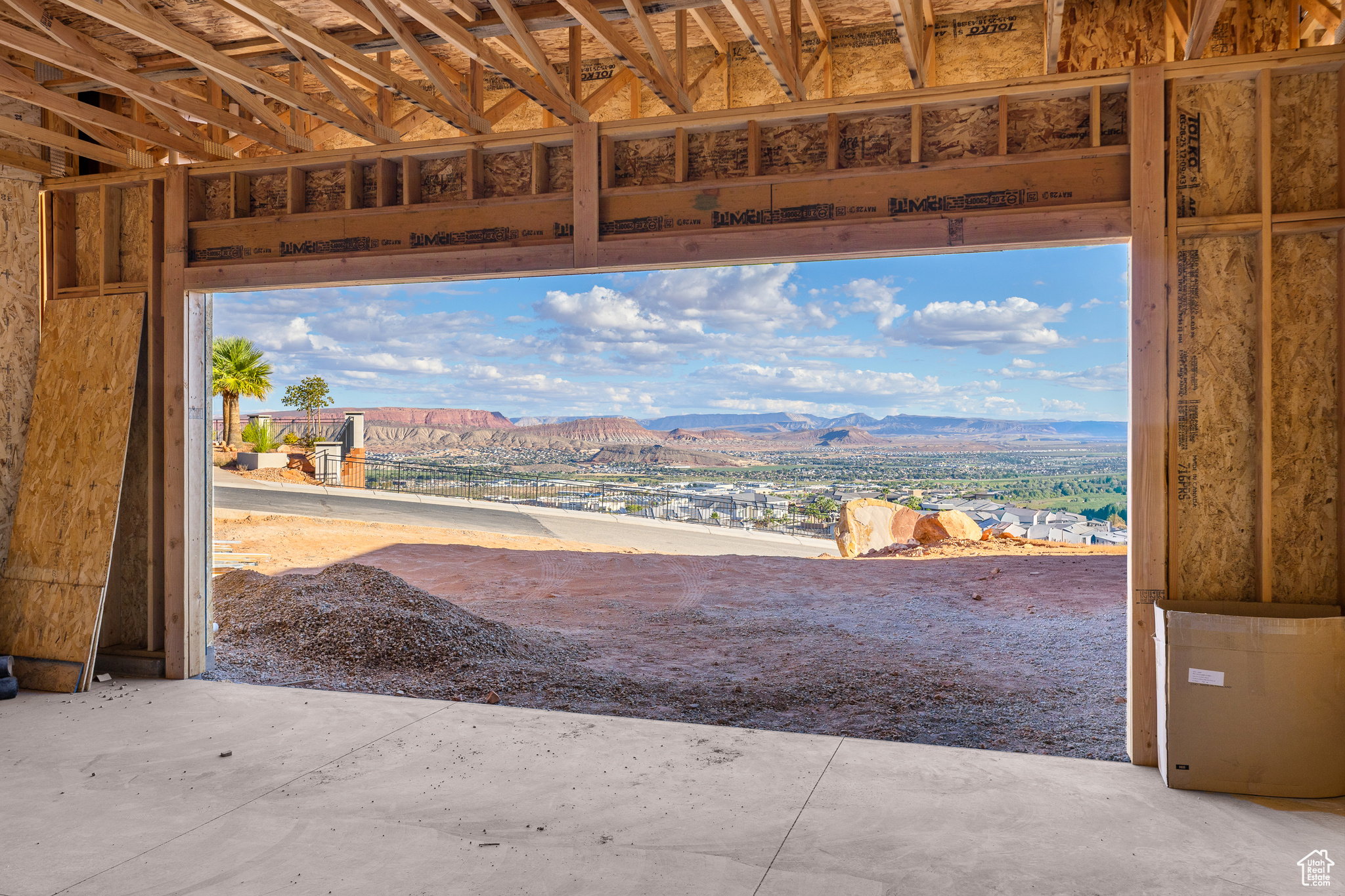 WESTGATE HILLS - Residential