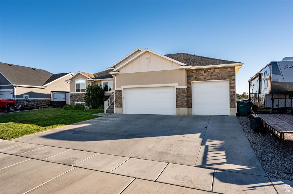 Photo of 2623 W 3375 S, West Haven, UT 84401 (MLS # 2118450)