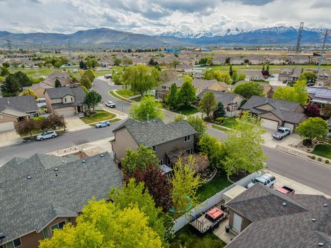 Tiny photo for 4652 W PISTOL LN S, Herriman, UT 84096 (MLS # 2154586)