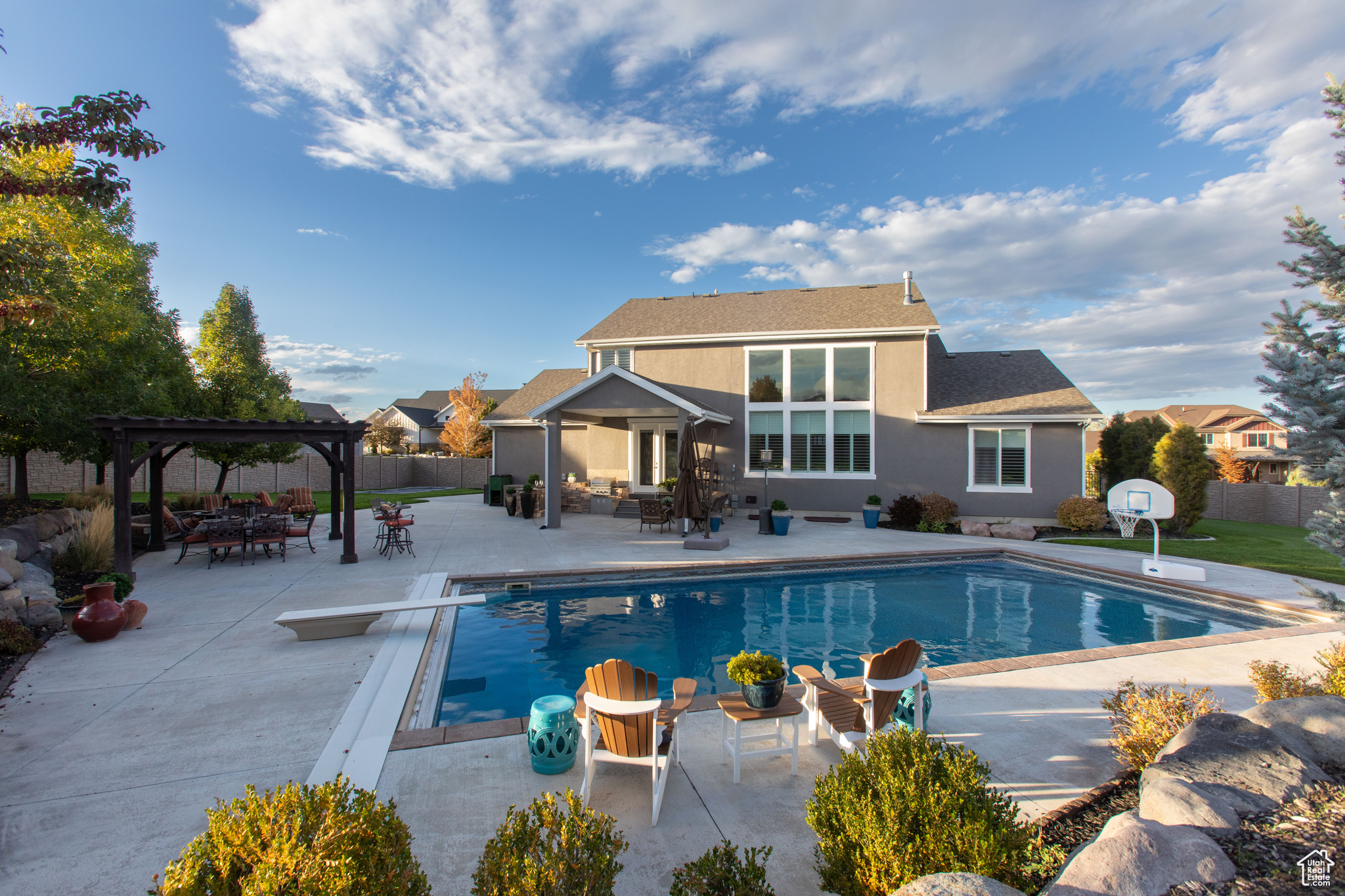 FALLS AT BOULDEN RIDGE - Residential